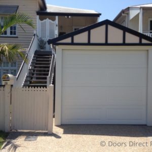 Sectional Door Hampton Surfmist