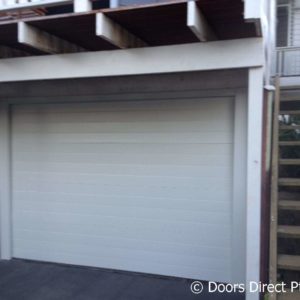 Tuscan Sectional door, Surfmist White