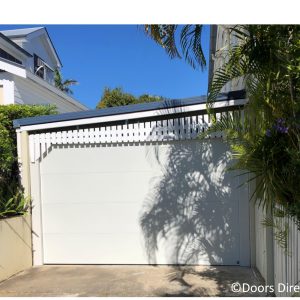 Sectional Door - Madison Design -Surfmist