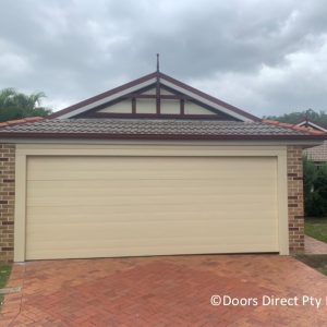 Classic Cream Tuscan Sectional Door with matching steelwork