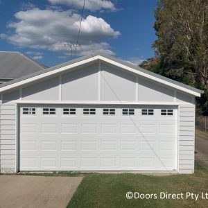 Dover White Oxford Sectional with Windows