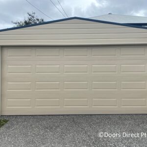 Hampton Sectional Door Paperbark with Hinged Taper Panel #9492