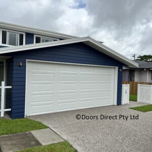 20732-Grange-sectional-surfmist